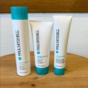 Paul Mitchell Instant Moisture Trio - White and Teal